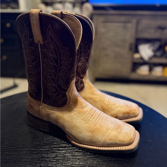 Ariat Men’s Cowboy Boots - Picture 2 of 5